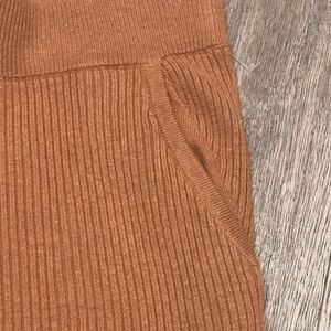 Equipment Brand knit pant with pockets